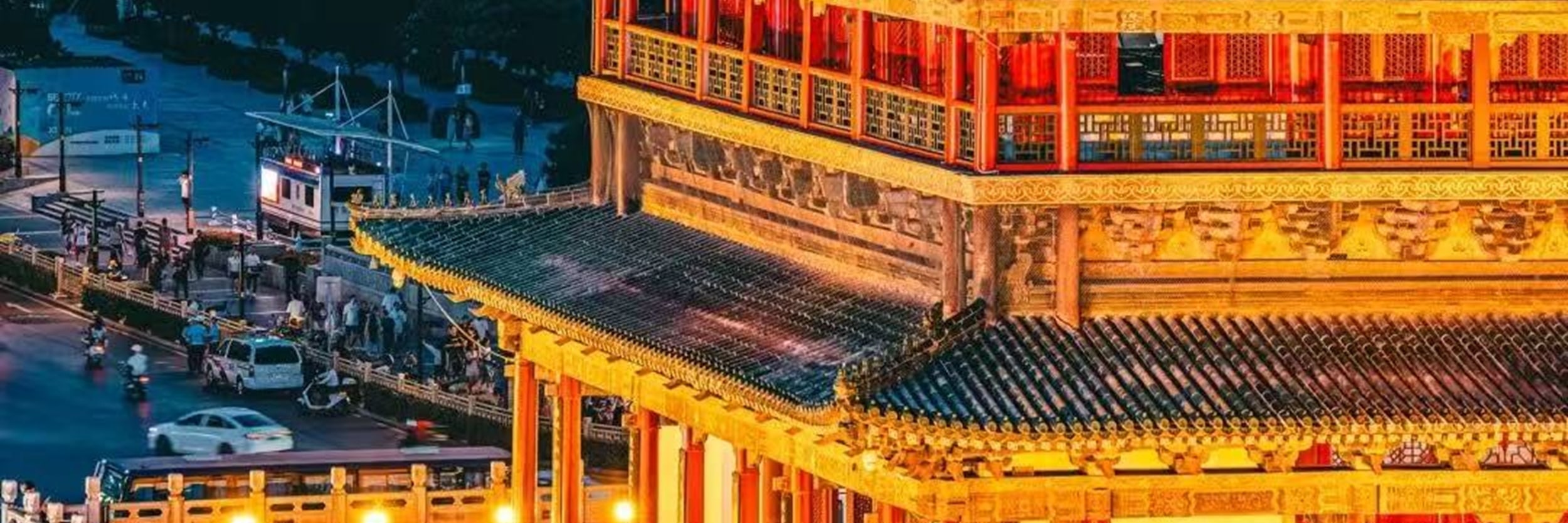 西安兵馬俑博物館+華清池+慈恩寺+西安博物院2日遊（大唐不夜城+探幽華清宮贈送《西安千古情》+特色餐食+4鑽酒店）