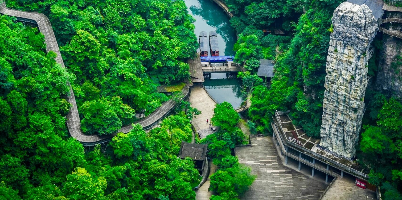 湖南張家界大峽谷/玻璃橋純玩小團一日遊（張家界往返+大峽谷風景區+玻璃橋+雲天渡+“小九寨溝”+自然的奇幻畫卷+人間仙境本境）