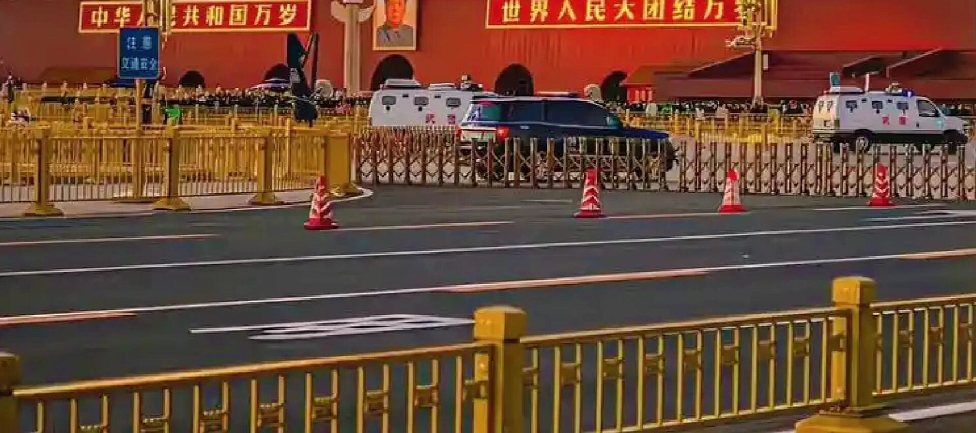 北京深度全景點6天5晚遊（天安門廣場-故宮-恭王府-什剎海-八達嶺長城-鳥巢及水立方-天壇-頤和園-圓明園-環球影城）純享老北京慢生活