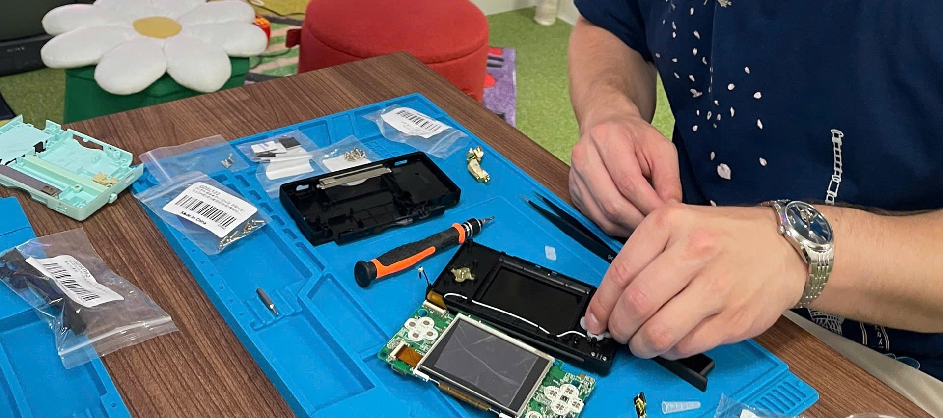 Pixel Lab Tokyo: Pixel Lab Tokyo: DS Lite USB-C & IPS Mod Workshop - Thumbnail 43
