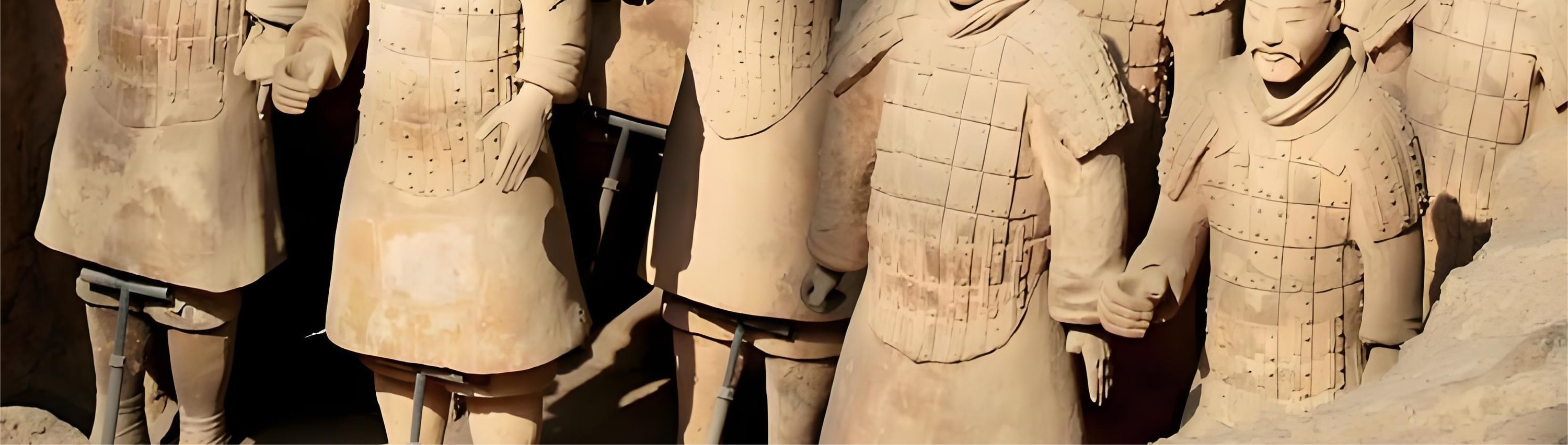 兵馬俑的發現過程與保護工程本身也充滿傳奇色彩，吸引著全球遊客與學者前來探訪。站在俑坑前，彷彿能穿越時空，感受大秦帝國的輝煌與滄桑。