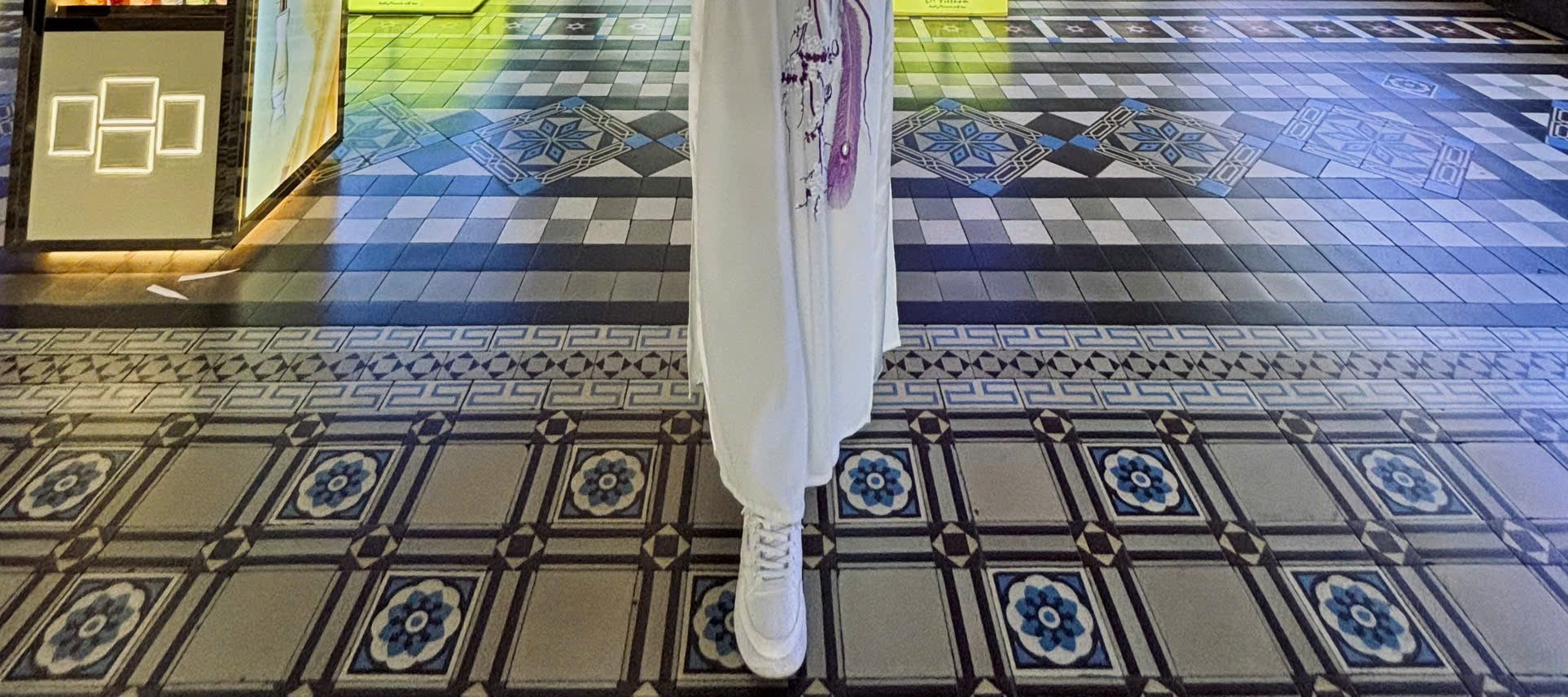 Ao Dai Experience with Iconic Instagram Tour in Saigon