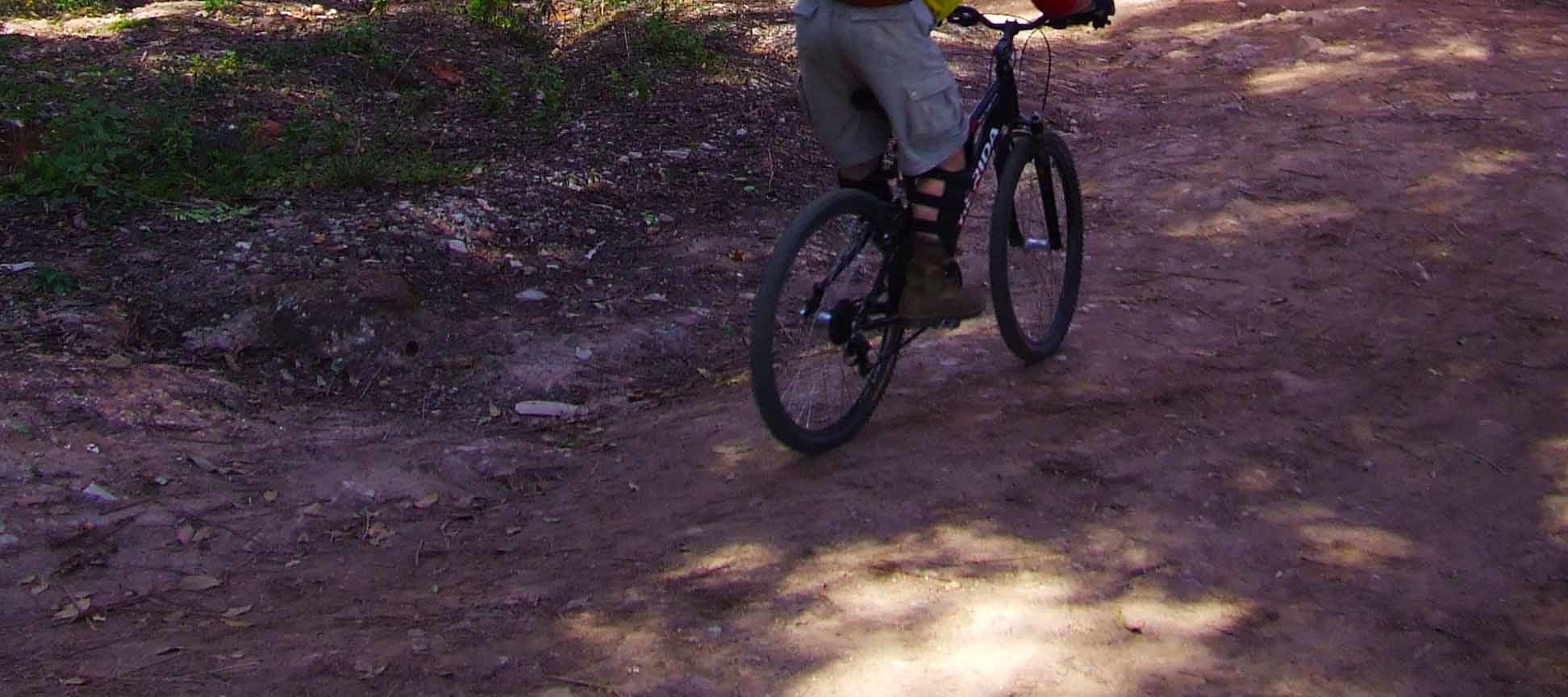 素貼山國家公園越野山地自行車騎行之旅