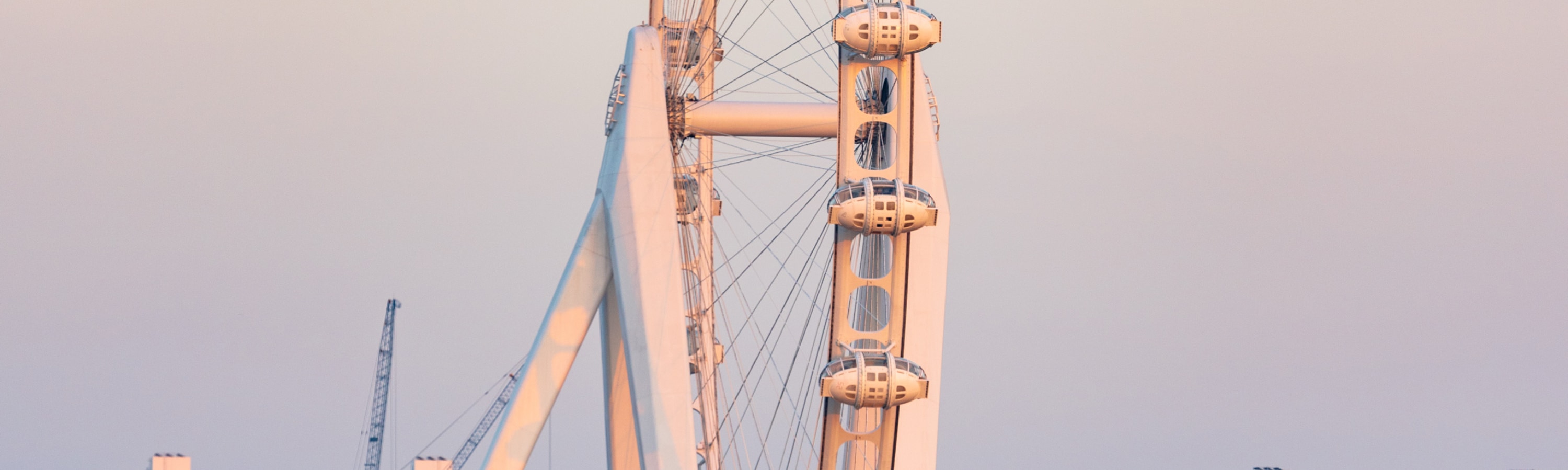 【Near Shenzhen Bay Port】DoubleTree by Hilton Hotel & Residences Shenzhen Nanshan Accommodation Package | Hilton Group | Free Suite Upgrade for Some Products on Weekends