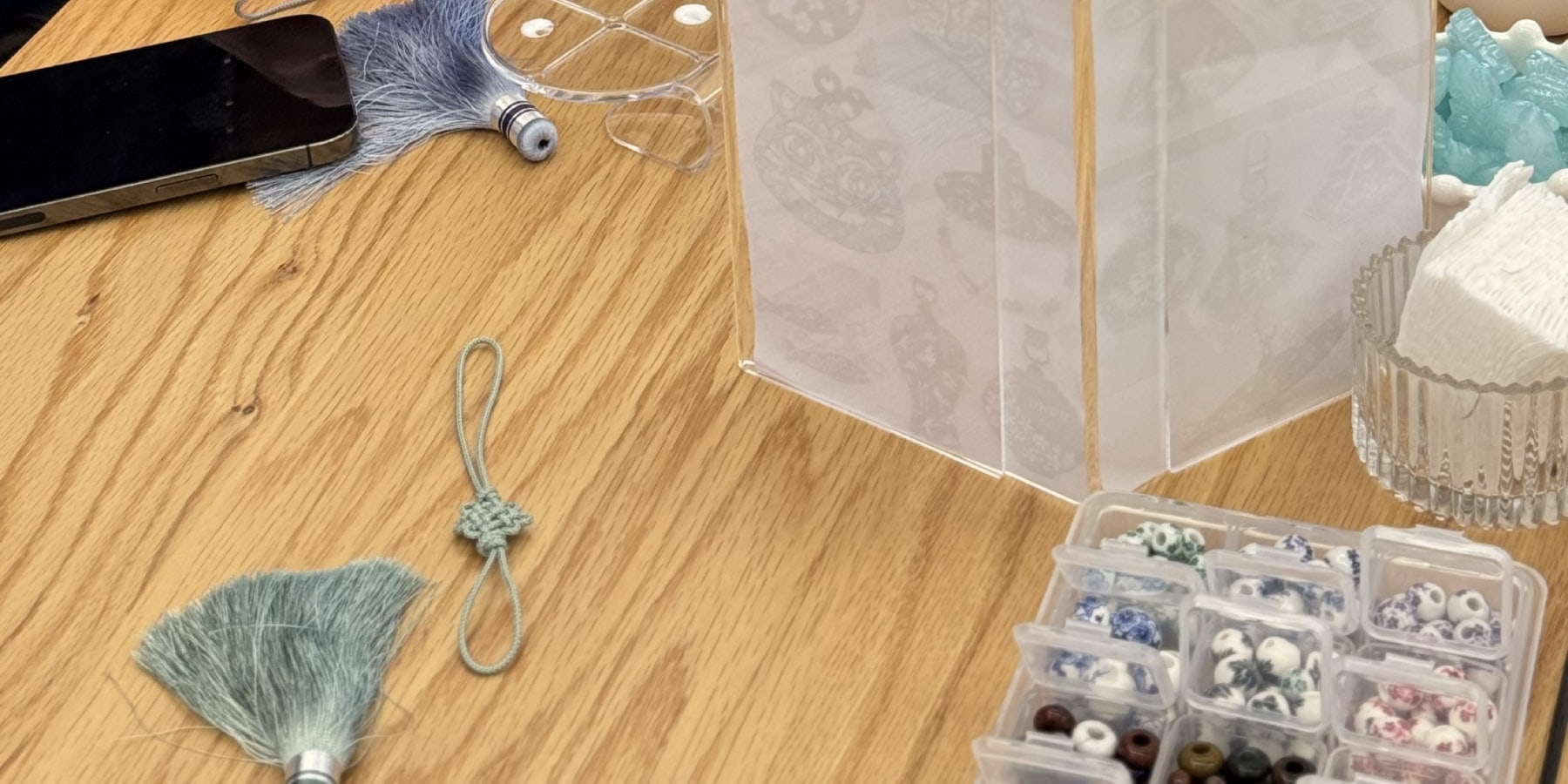 [Seoul Haebangchon] Korean Traditonal Luckycharm Making Class - Thumbnail 7