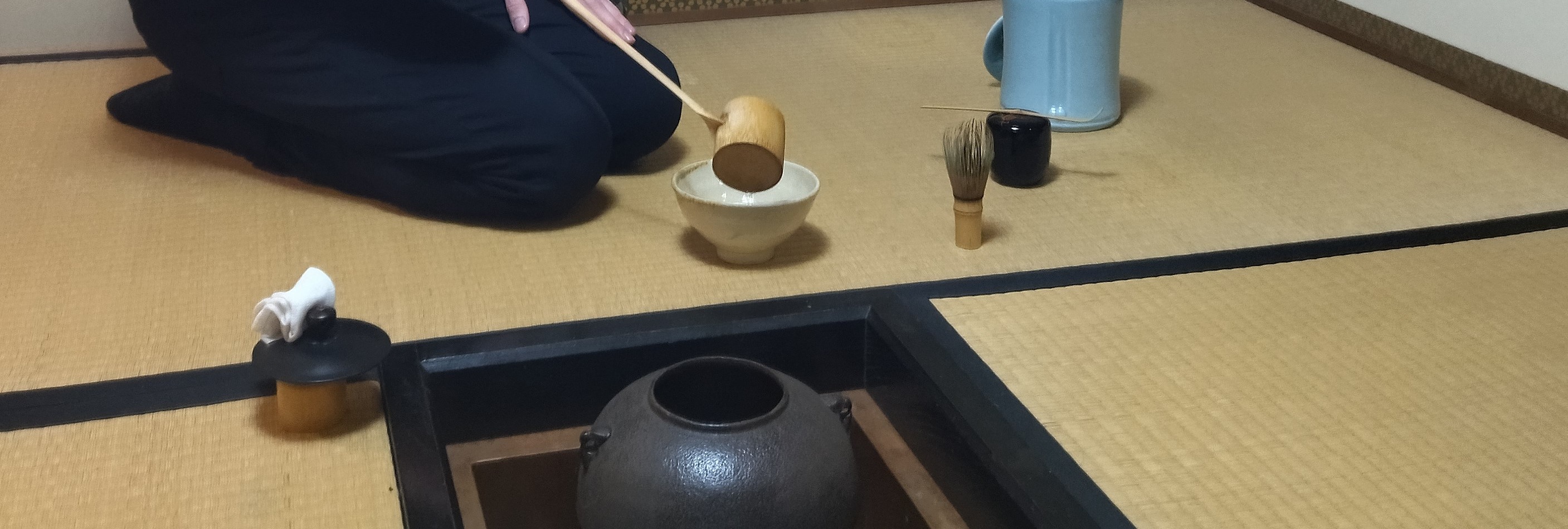 Authentic Tea Ceremony Honmachi Classroom - Thumbnail 16