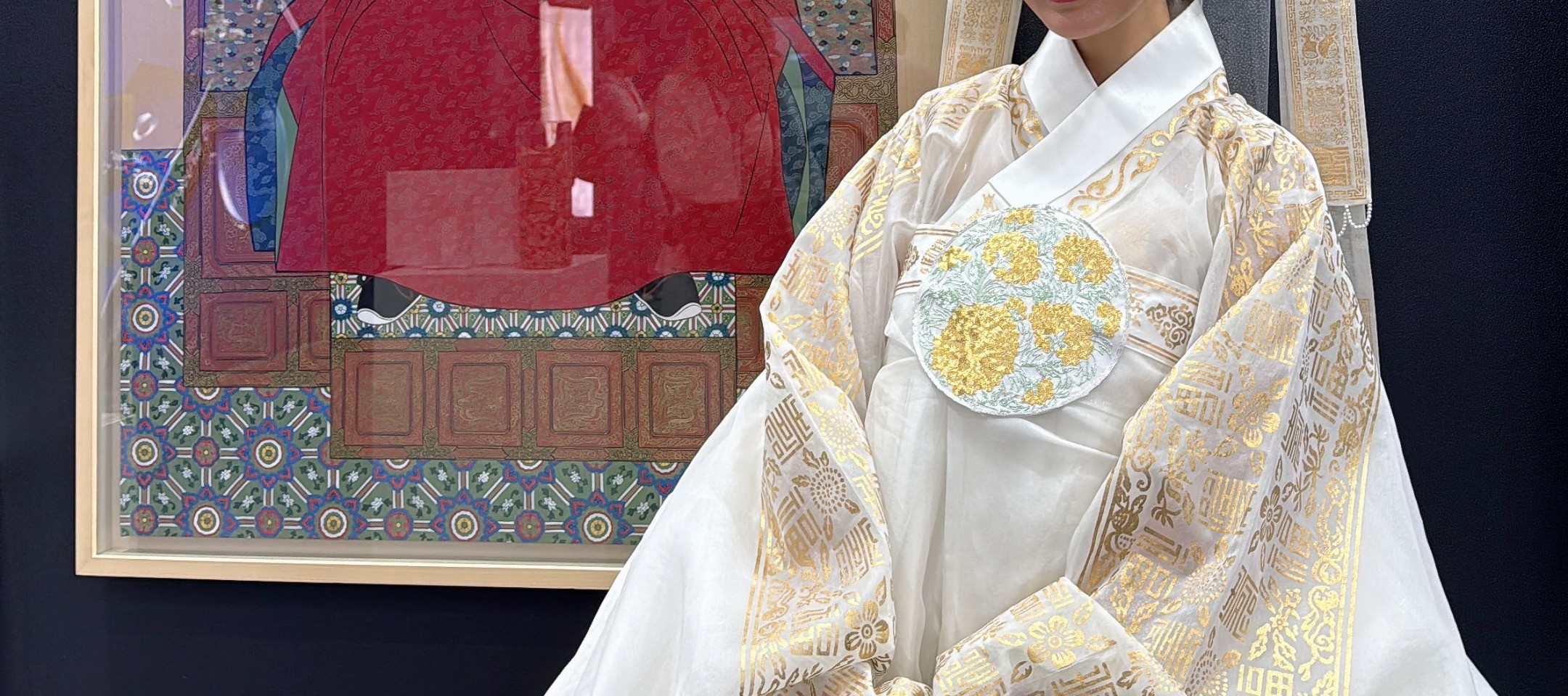 Seoul Hanbok Rental & DIY Korean Crafts Experience in Hongdae - Thumbnail 4