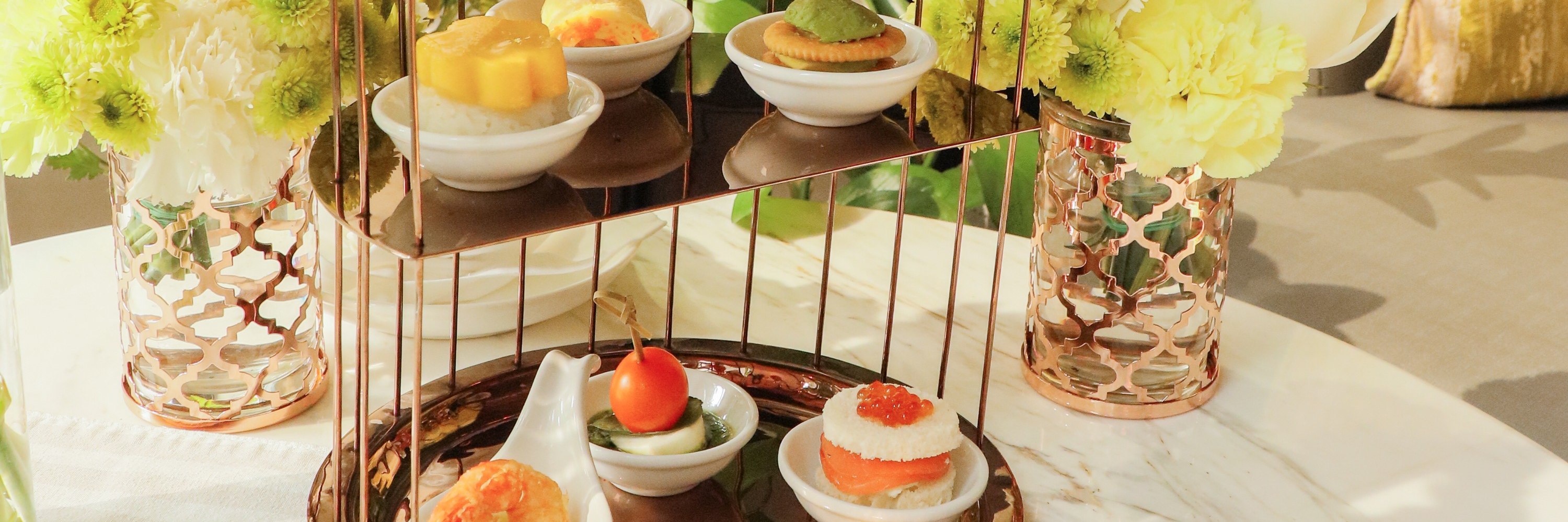 下午茶，曼谷素坤逸凱悅酒店 (Hyatt Regency Bangkok Sukhumvit) 大堂酒廊