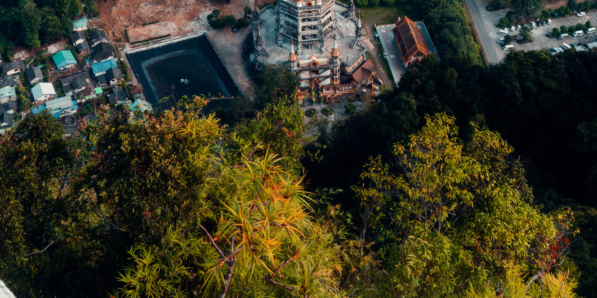 虎窟寺＆翡翠池叢林之旅（TTD Global 提供）- 喀比出發