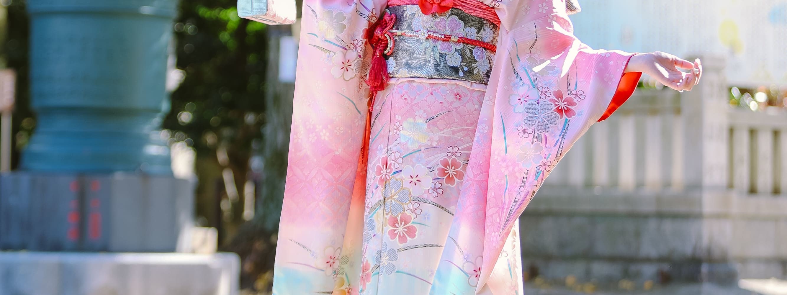 Asakusa Kimono Rental OSHARE Japanese Makeup & Tea Ceremony Experience Open until 10 PM - Thumbnail 38