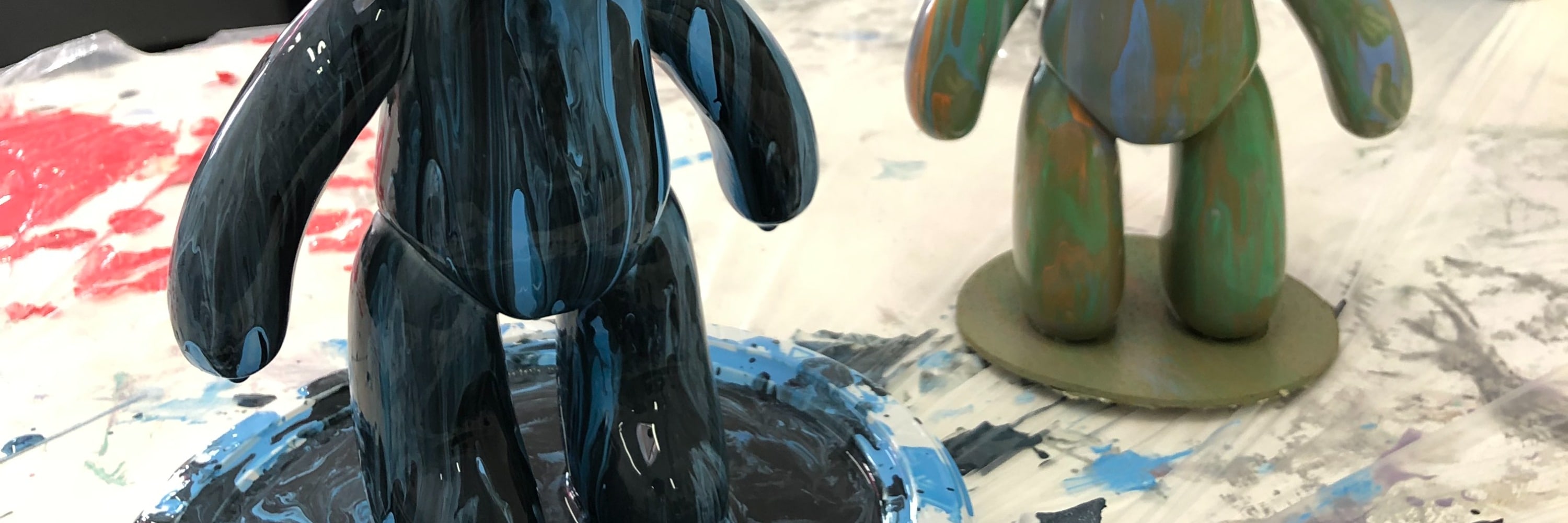 招牌流體暴力熊製作 - 新加坡L'Atelier Du Reve