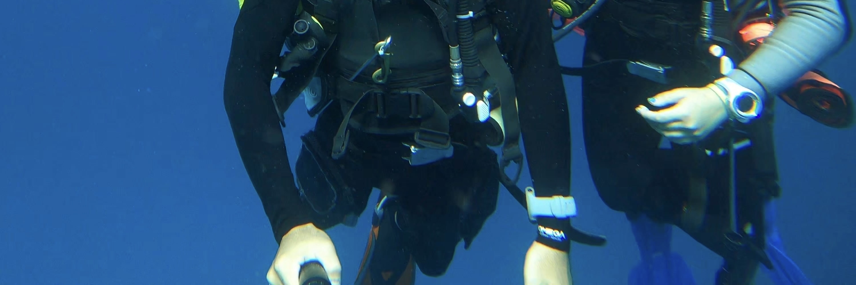 圖蘭奔自由號沉船深潛 & Macro 9次潛水體驗（PADI五星級潛水中心）