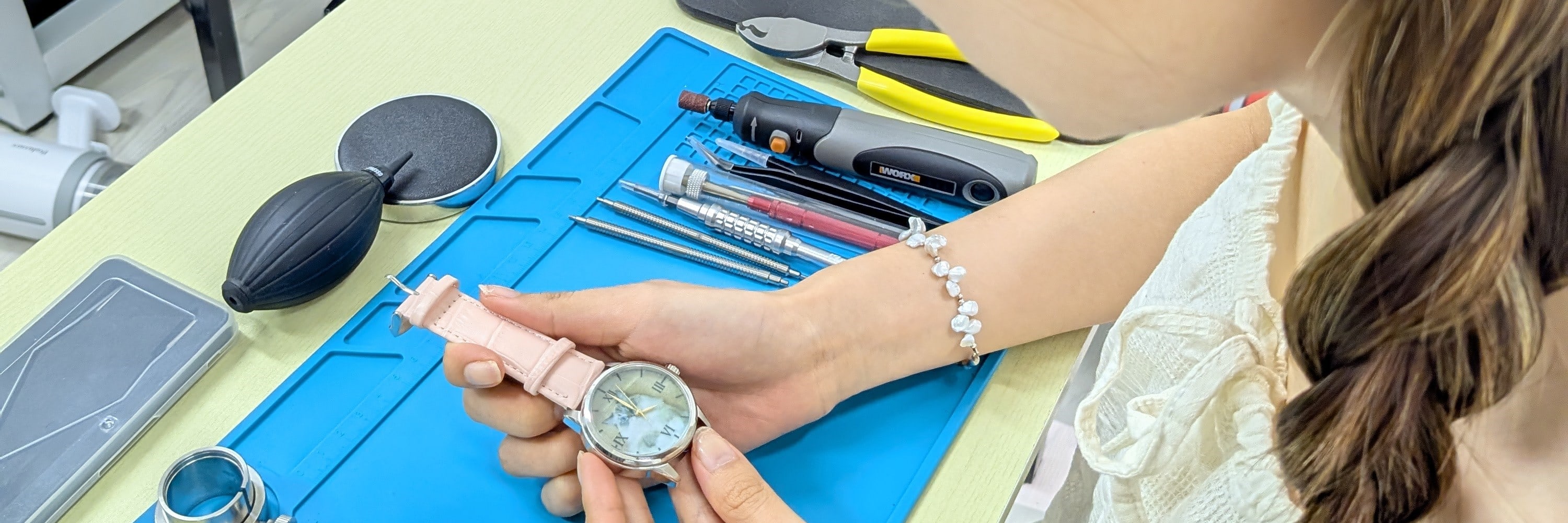 Hong Kong Mechanical Watch DIY Assembly Experience Workshop - Thumbnail 4