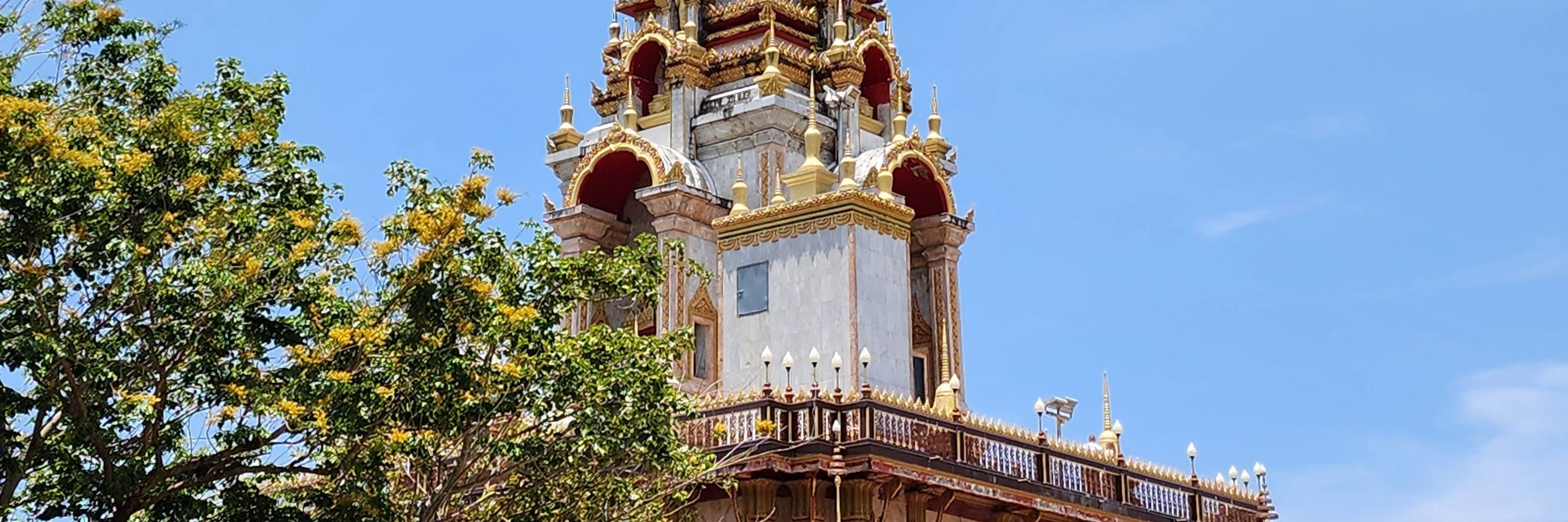Cultural Temple Day Tour with Big Buddha Hike and Organic Thai Lunch