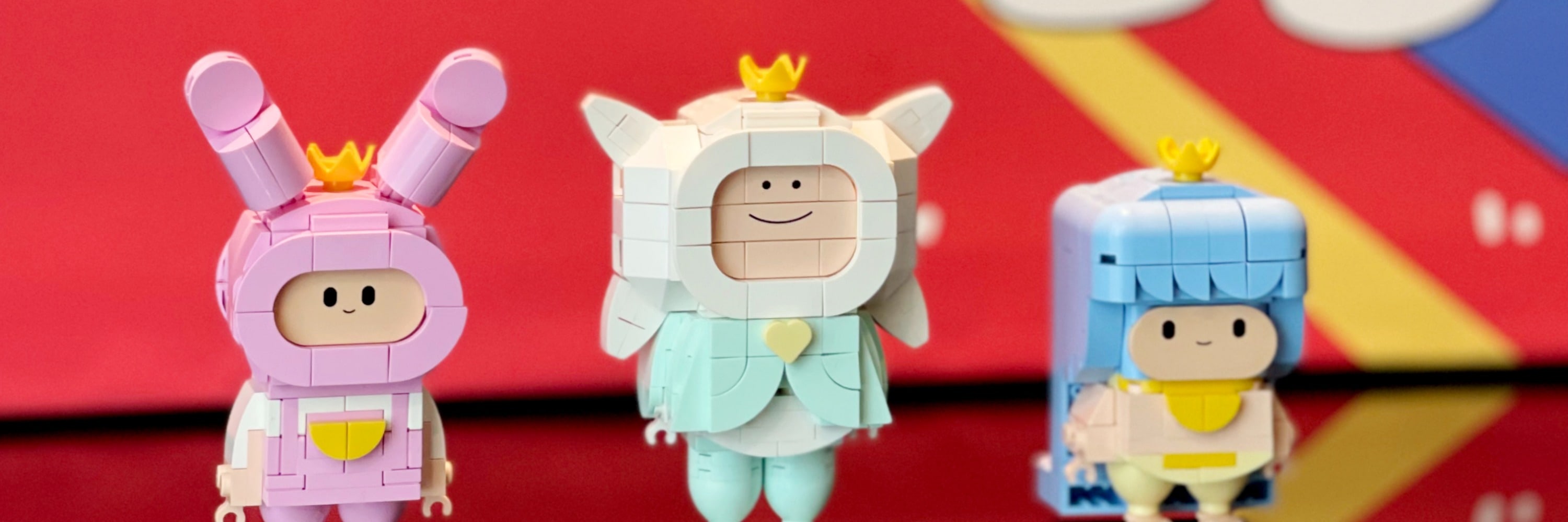 Crown family theme parent-child room