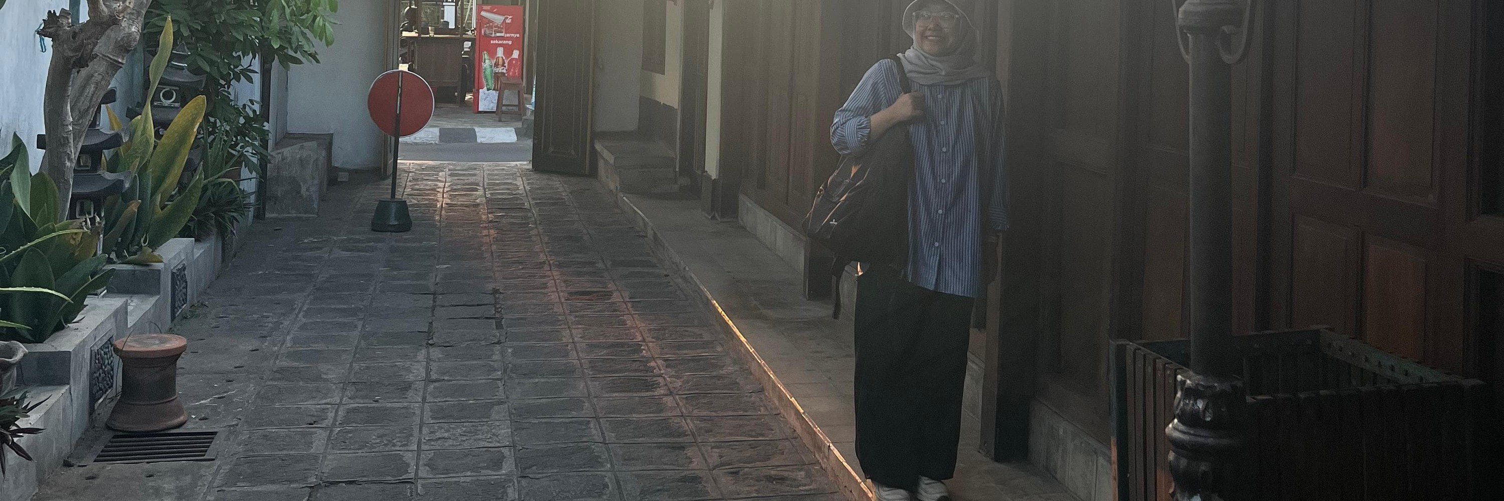 (Free eSIM) Yogyakarta Costume at Keraton & Kotagede