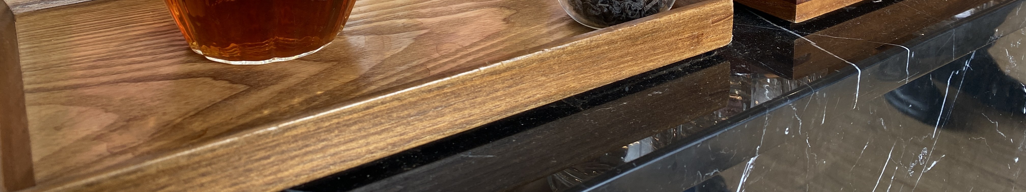 前往臺灣客家茶文化館，從科技重鎮走進傳統人文風景。深入瞭解客家茶文化發展，感受茶香融入生活的悠閒魅力與底蘊。