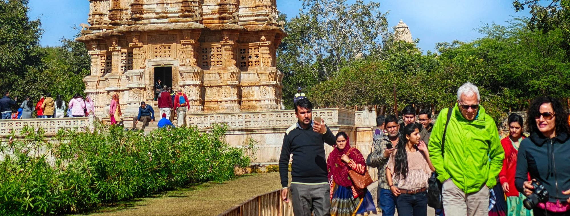 See Chittorgarh Fort & Udaipur Drop from Pushkar with Guide Service