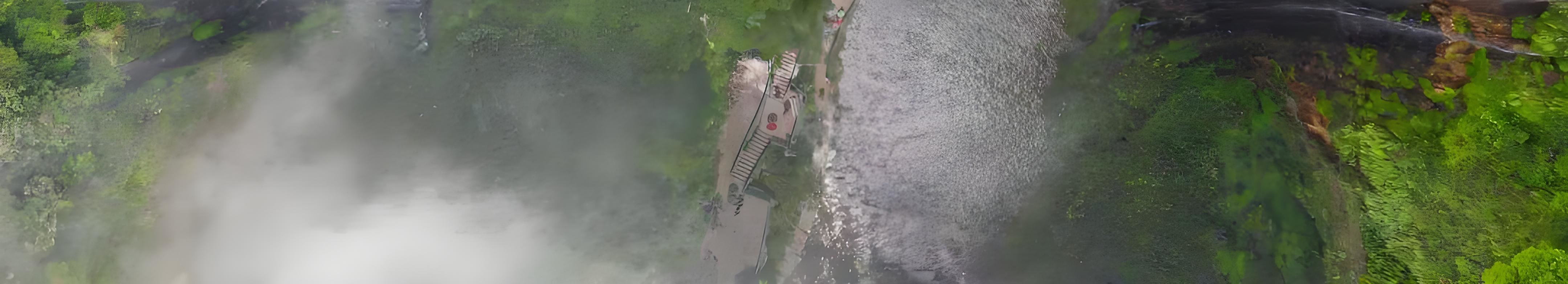 雲天玻霸：世界最高單級戶外扶梯提升30層樓高度，2分45秒直達橋頭。平臺後方26.8米“天王巨猩”雕塑威風凜凜，寓意吉“猩”高照，是遊客爭相合影的網紅地標。