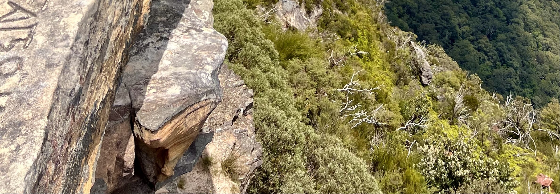 Explore majestic waterfalls and trails on our Blue Mountains Walkthrough