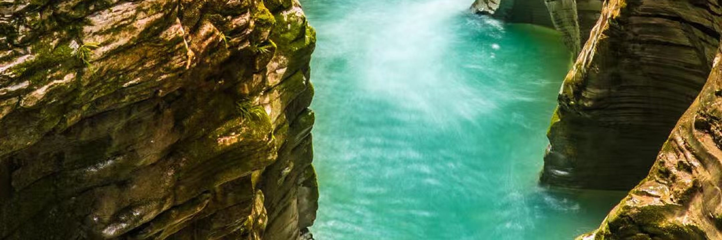 Hubei Earth Center Valley One-Day Tour