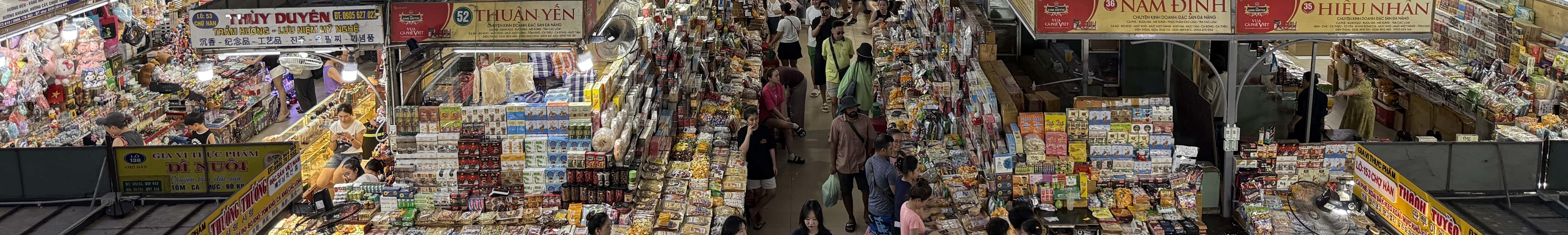 造訪峴港韓市場，探索當地最知名的紀念品、手工藝品和傳統市集生活。