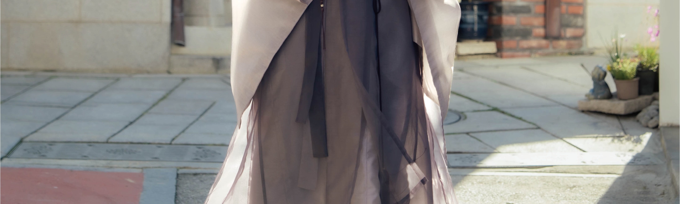 Hanbok Rental with Hairstyling & Accessories at Hanbokgirls - Thumbnail 112