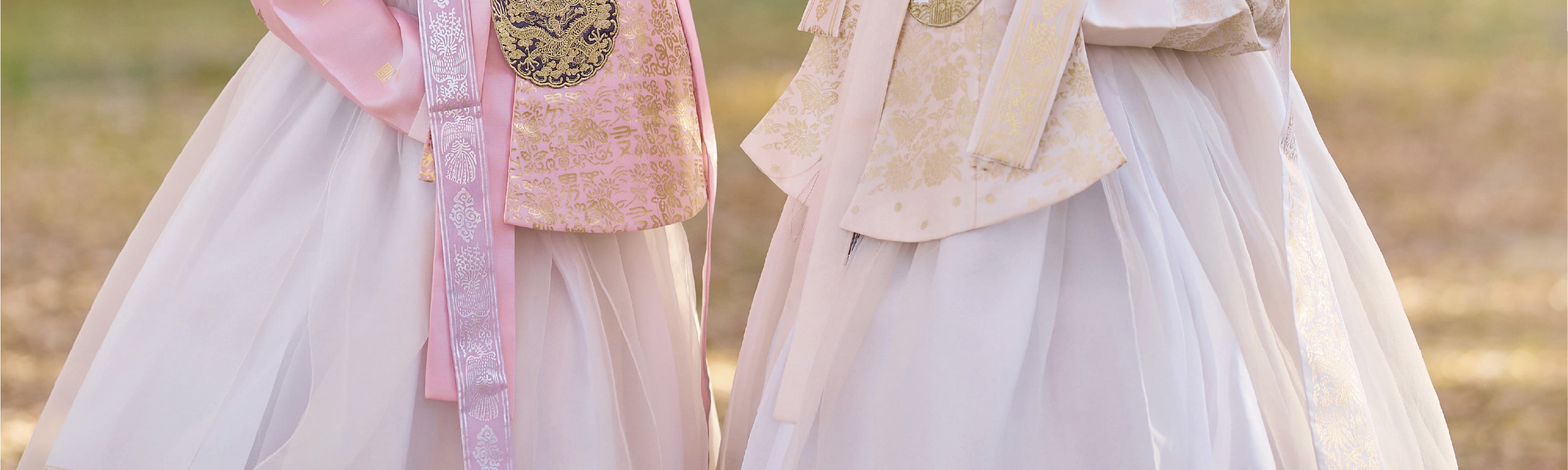 Hanbok Rental with Hairstyling & Accessories at Hanbokgirls - Thumbnail 107