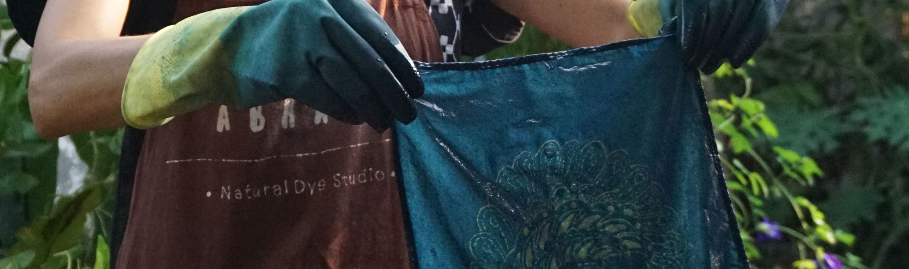 見證靛藍染色的魔力 見證靛藍染色的魔力