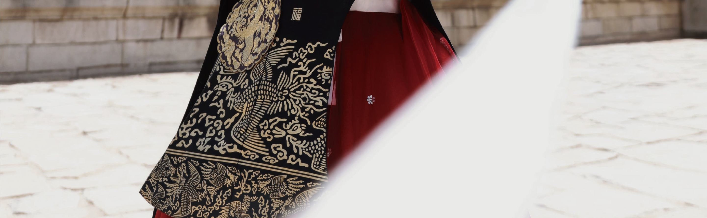 Hanbok Rental with Hairstyling & Accessories at Hanbokgirls - Thumbnail 86