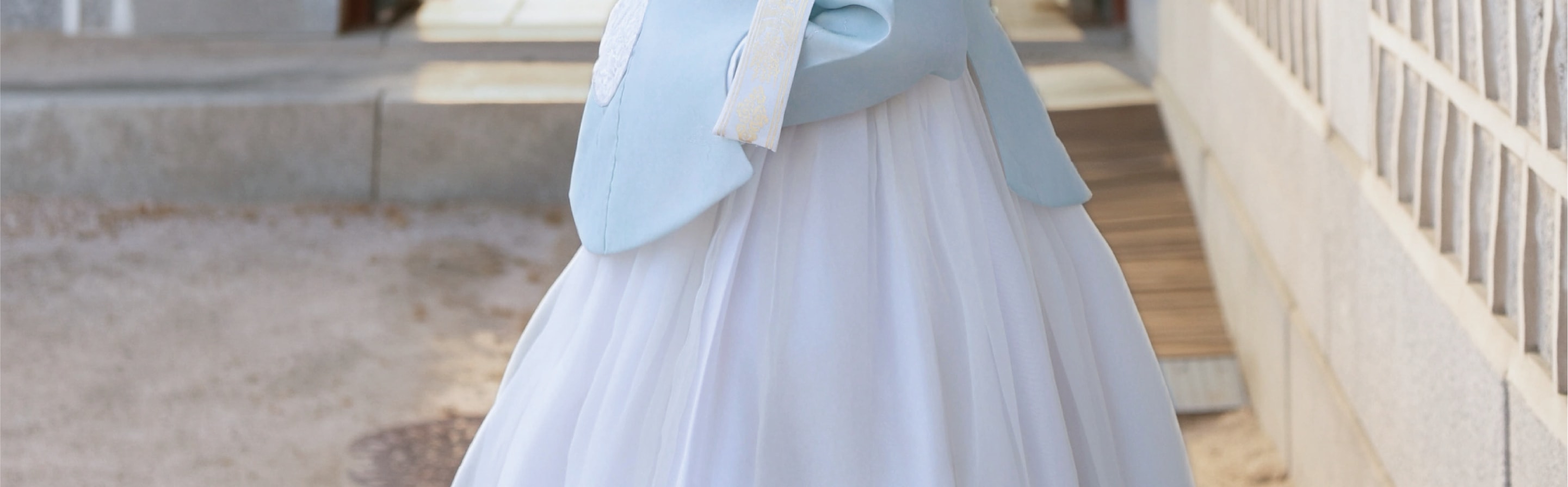Hanbok Rental with Hairstyling & Accessories at Hanbokgirls - Thumbnail 55