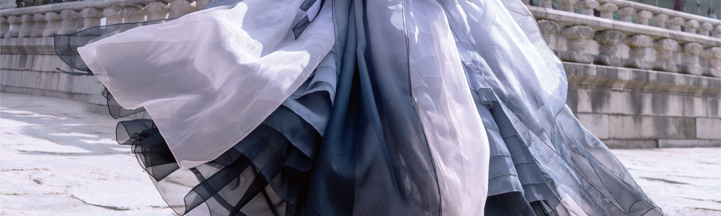 Hanbok Rental with Hairstyling & Accessories at Hanbokgirls - Thumbnail 73