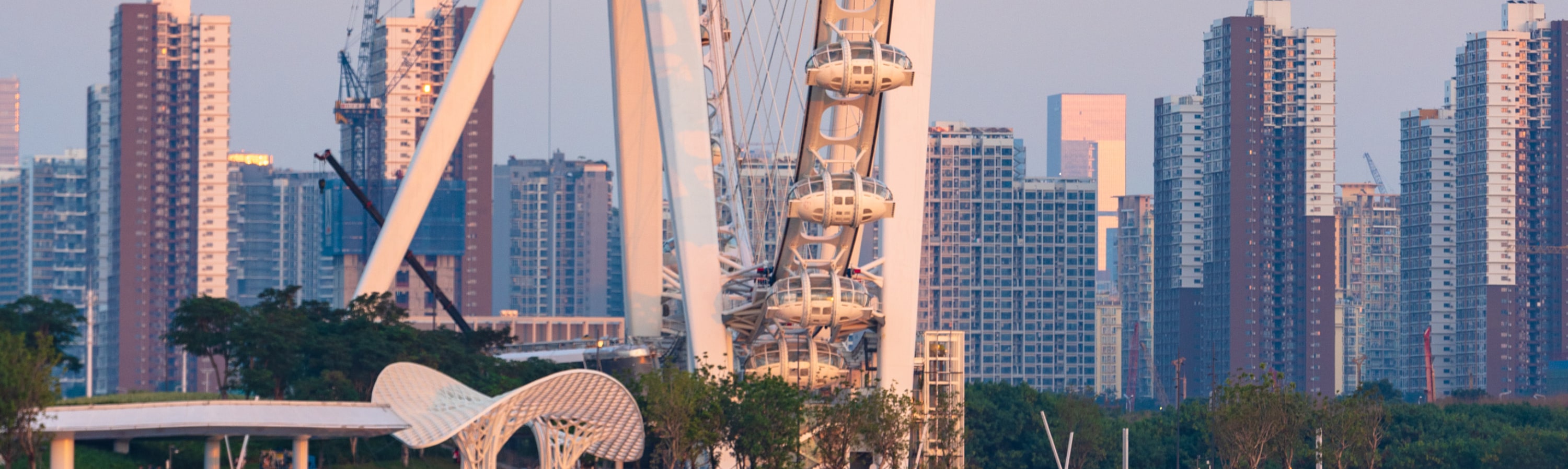 【Near Shenzhen Bay Port】DoubleTree by Hilton Hotel & Residences Shenzhen Nanshan Accommodation Package | Hilton Group | Free Suite Upgrade for Some Products on Weekends