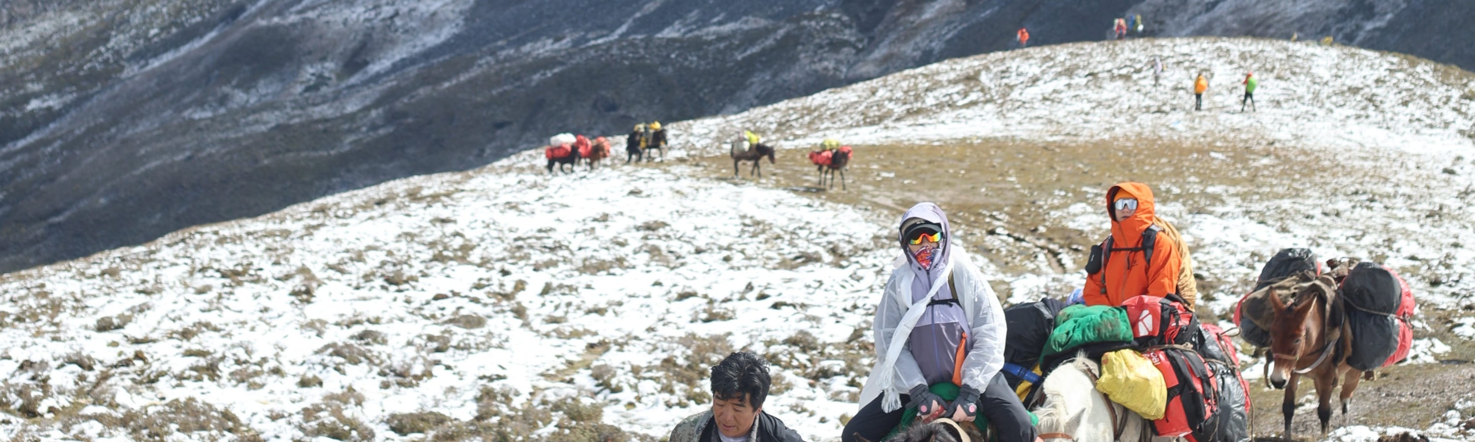 川西貢嘎大環線徒步8日遊（輕裝徒步+1:8領協比+貢嘎雪山+勒多曼因+冷嘎措+子梅埡口+提供露營裝備）