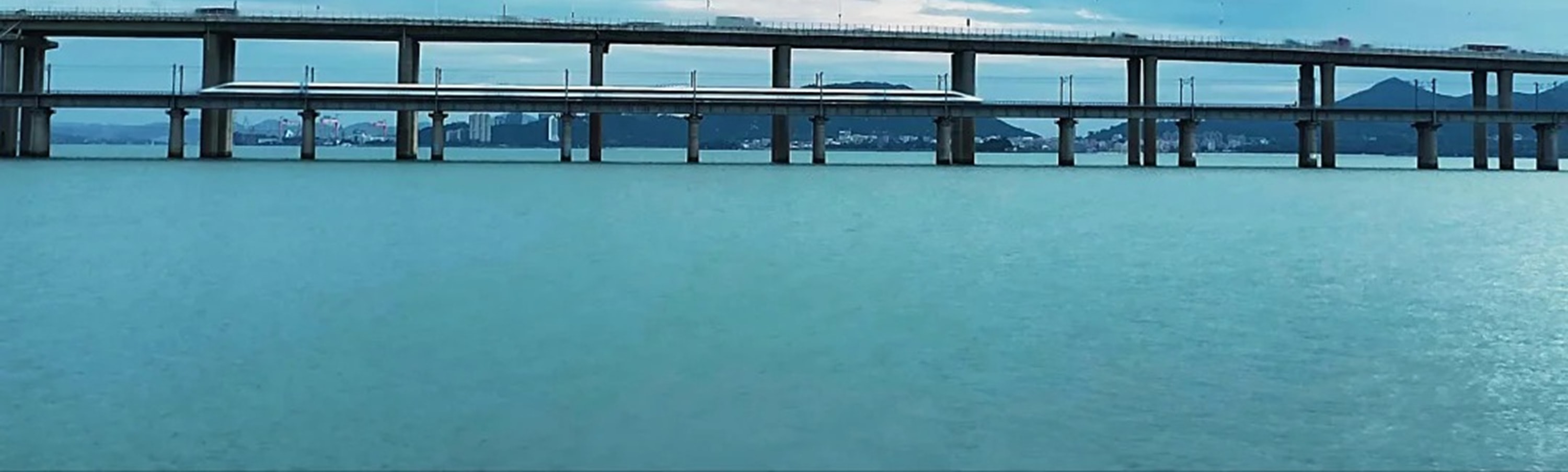 福建泉州&鼓浪嶼5日遊（廈門往返+可選4鑽/5鑽酒店+逛足鼓浪嶼+打卡《千與千尋》&《黑神話悟空》+探秘千年古剎+贈送女士簪花）