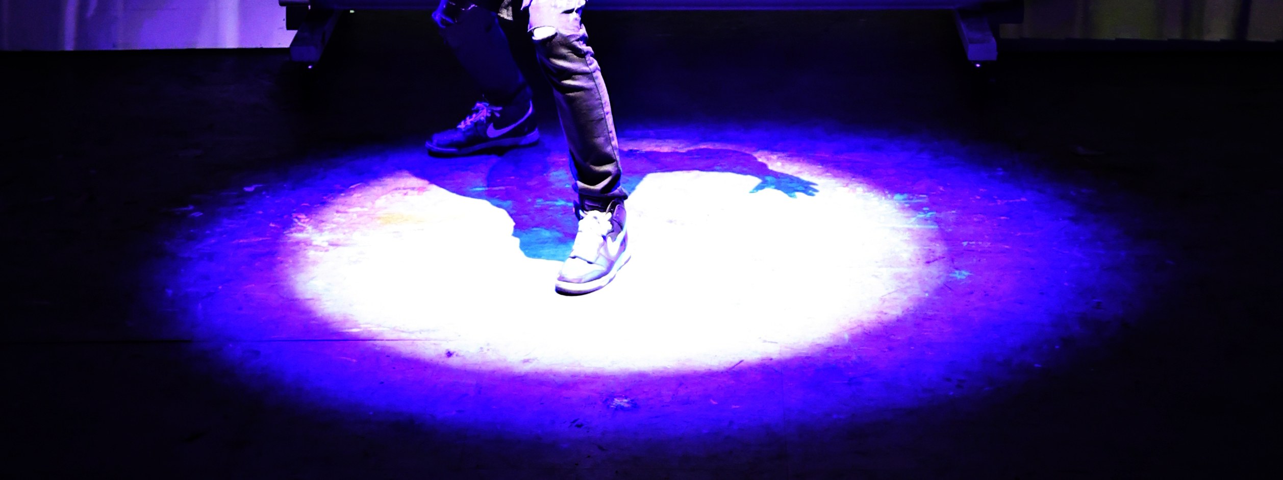 繪畫、舞蹈與音樂節奏完美融合，帶來充滿動感與情感起伏的觀演體驗