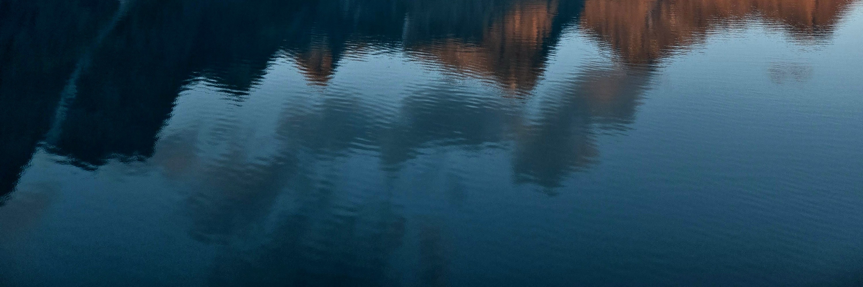 Sunrise at Moraine Lake and Lake Louise from Canmore/Banff