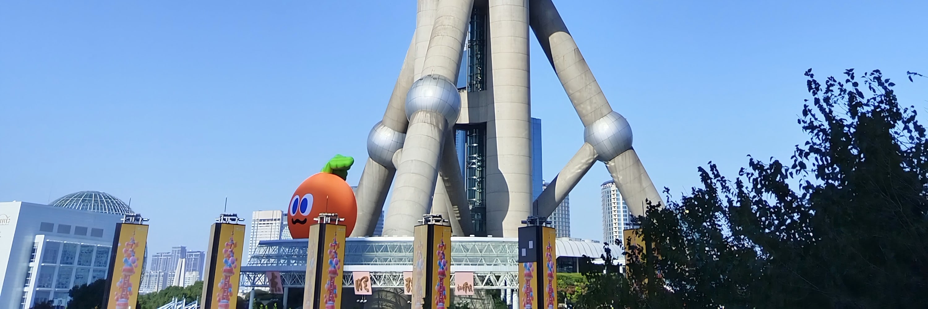 上海經典一日遊（豫園+老街+外灘輪渡+東方明珠+南京路步行街+上海小籠包+中國茶）