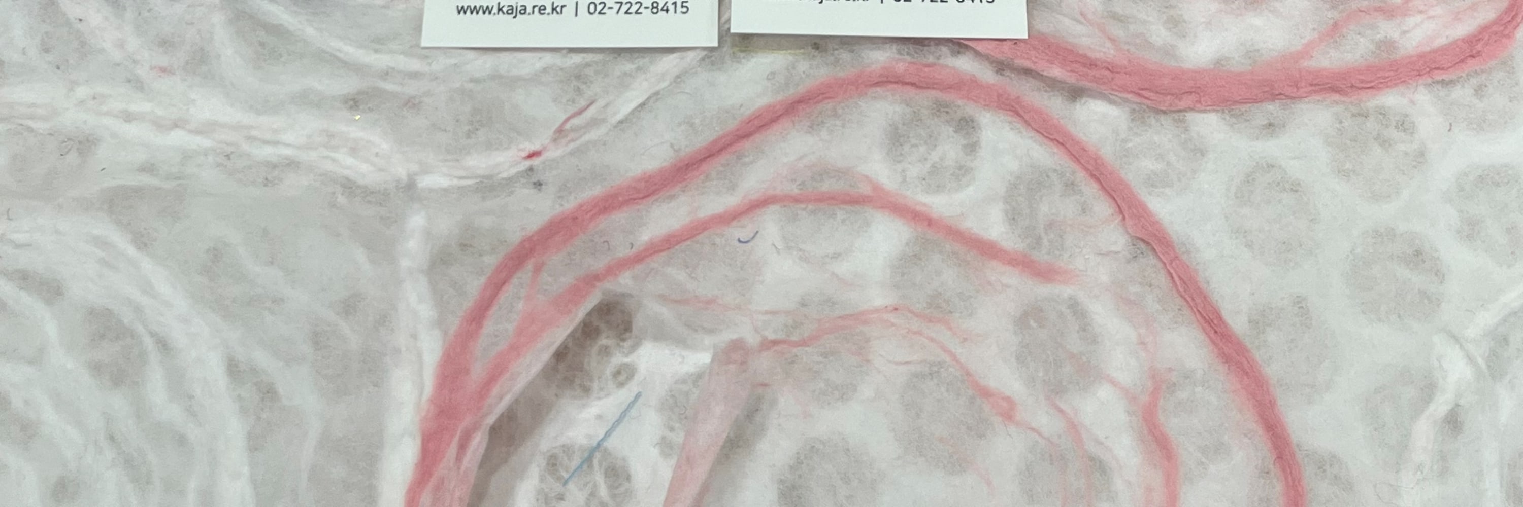 設計石 + 刻字服務：在設計石側面刻上您的名字。體驗時間：30 ~ 40 分鐘