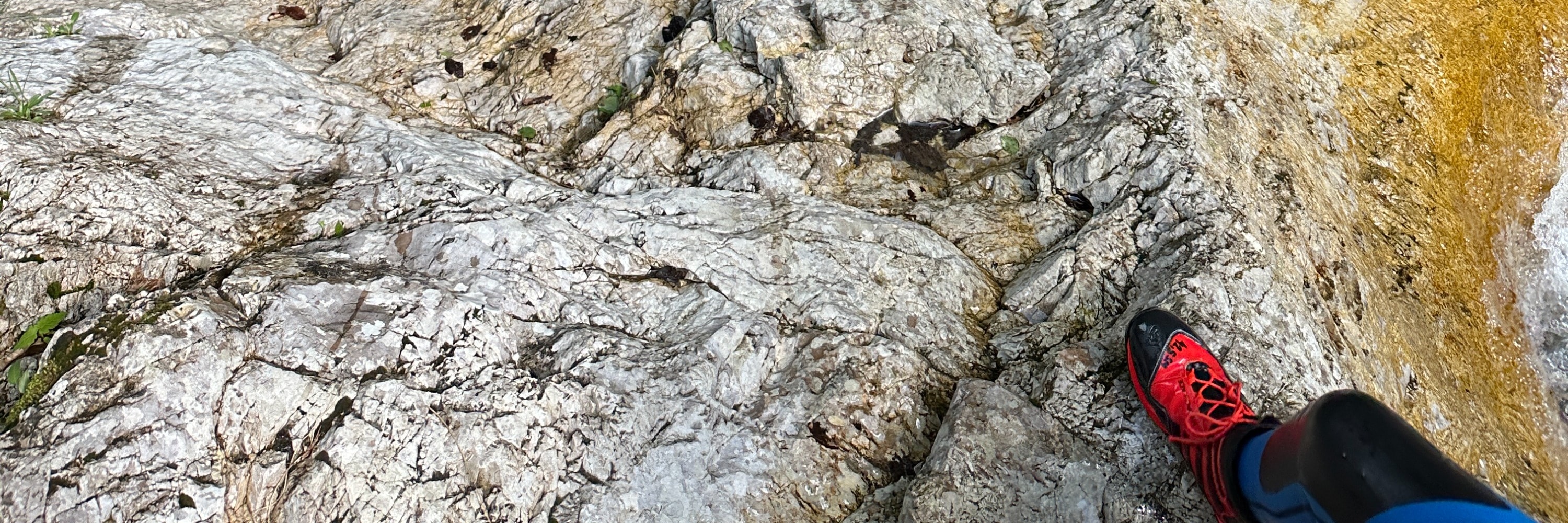 Exciting Canyoning in Susec canyon