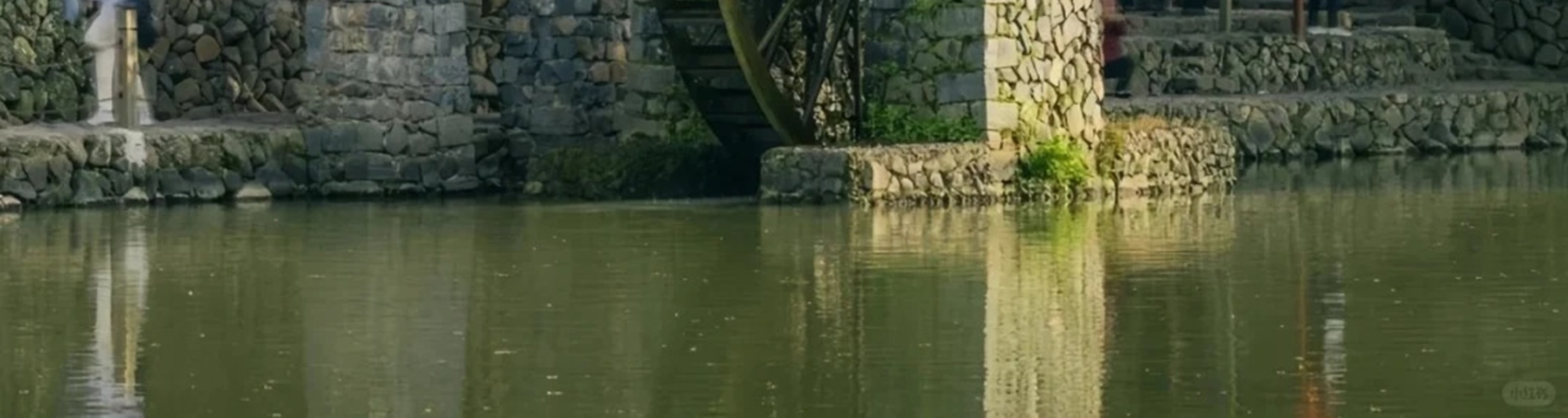 福建雲水謠&鼓浪嶼浪漫高奢3日之旅（漫遊鼓浪嶼&贈送旅拍+探訪土樓奇觀+領略中國建築藝術魅力+廈門往返+可選4鑽/5鑽酒店+特色餐食）