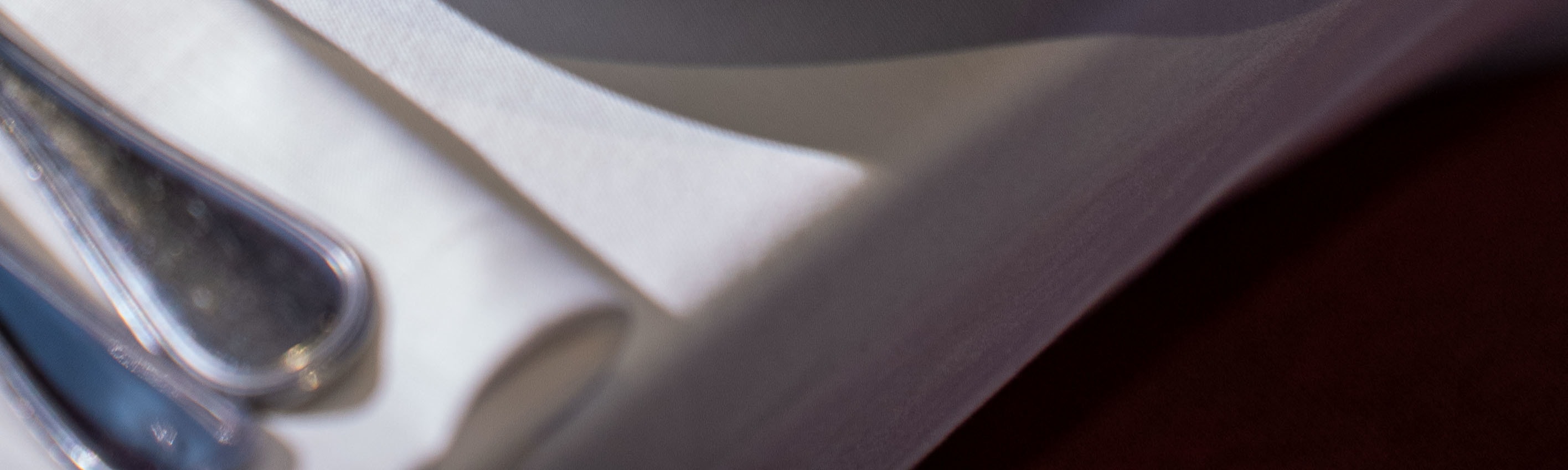 盡享精緻奢華的美食饗宴，品味最頂級的法式料理。