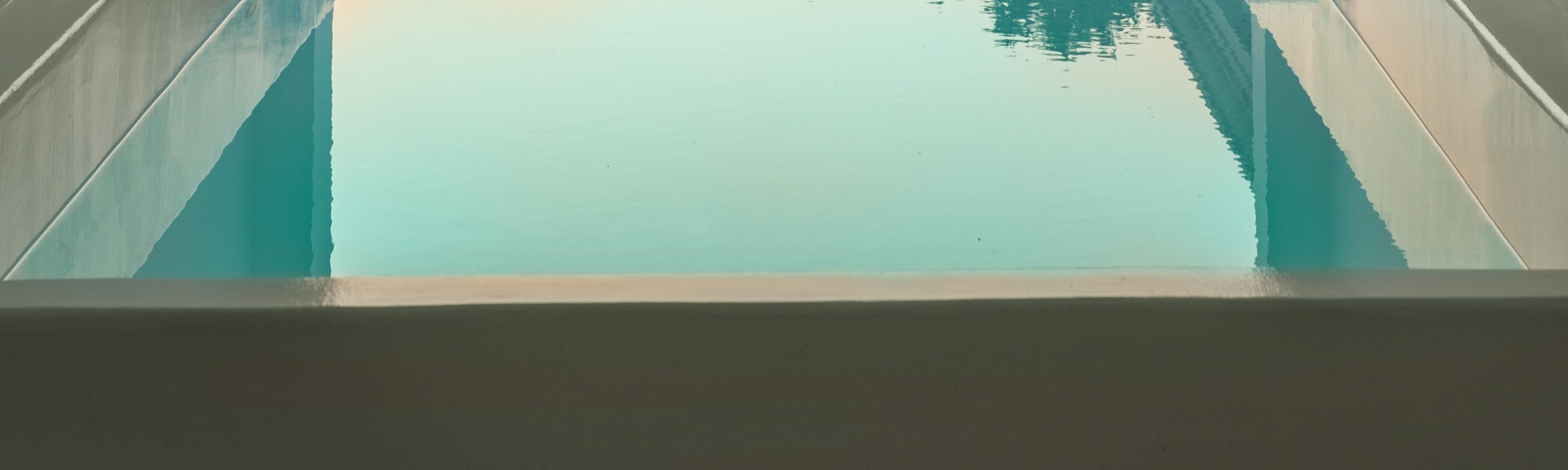 Dome Terrace Pool King Room