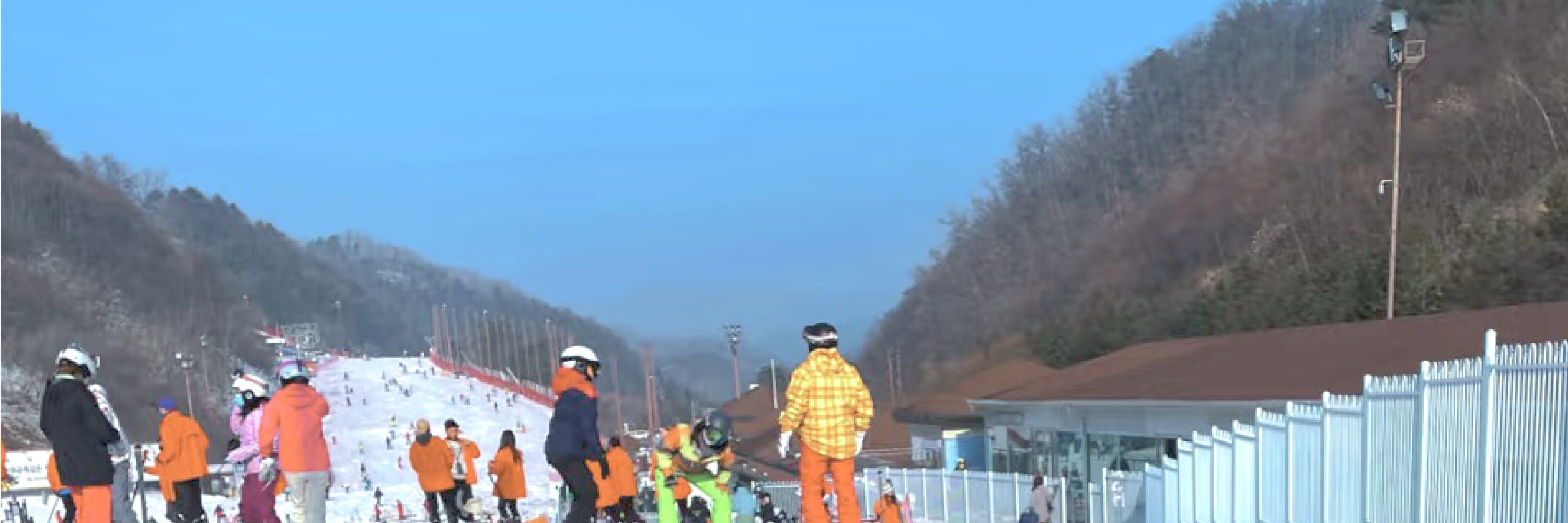 伊利希安江村滑雪度假村 & 奧比冰谷一日遊（首爾出發）