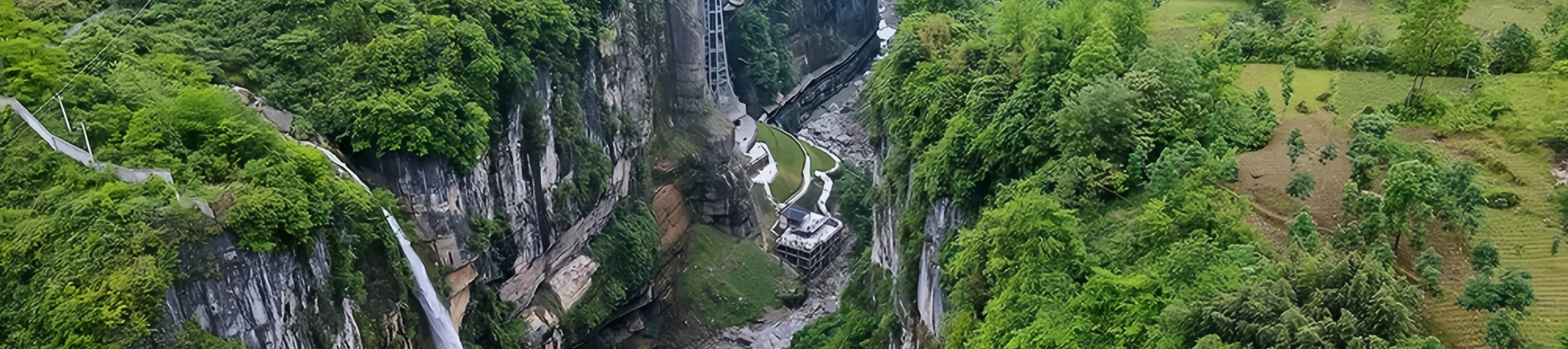 湖北恩施私家定製6日遊（獨立成團+專車接送+屏山大峽谷/宣恩夜景/恩施大峽谷/騰龍洞/土司城/恩施博物館/女兒城）