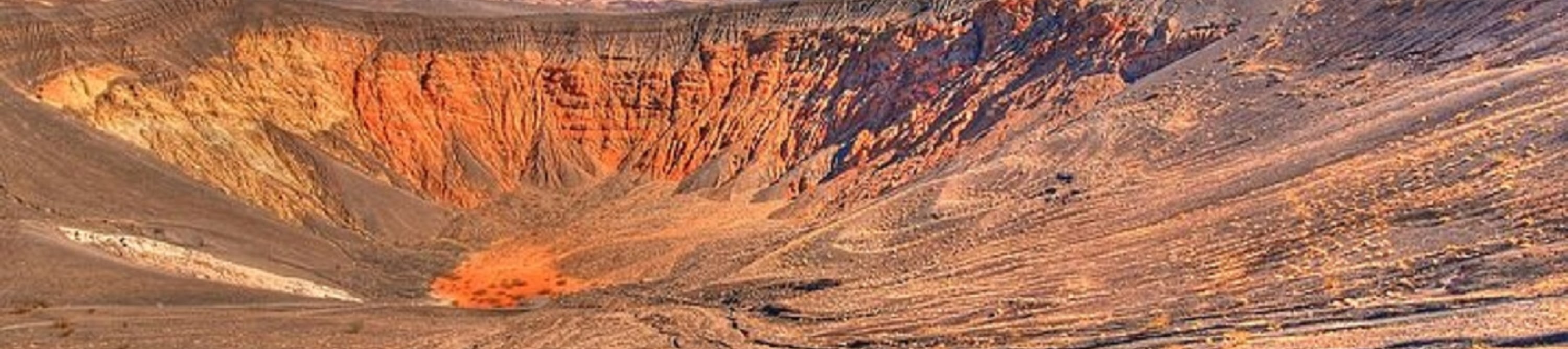 拉斯維加斯死亡谷和 Rhyolite 鬼鎮之旅 (Death Valley and Rhyolite Ghost Town Tour in Las Vegas)