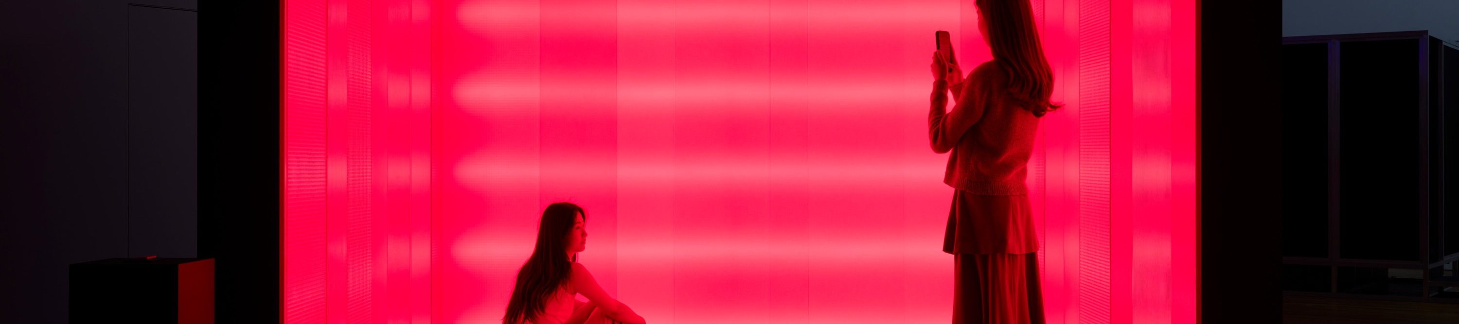 南達．維戈 《宜居時空環境》 1967 年 
重製版，慕尼黑藝術之家，2023 年 
「身臨夢境：1950 年代至今的女性藝術家環境作 品」展覽現場，2025 年 
© 南達．維戈繼承人 攝影：鄭樂天 圖片由 M+提供