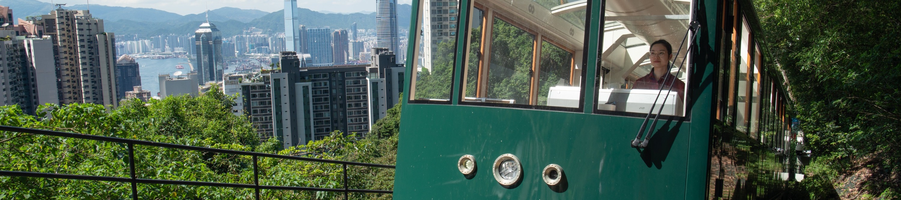  香港太平山頂 -第六代山頂纜車套票或凌霄閣摩天台428門票