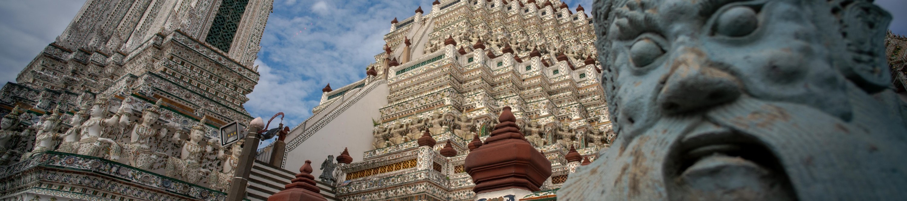 曼谷臥佛寺（Wat Pho） & 鄭王廟（Wat Arun）徒步之旅