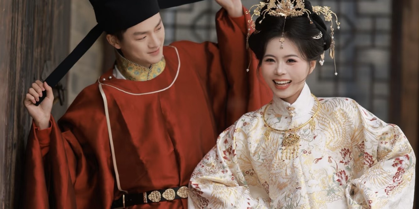 Shanghai Yu Garden Traditional Chinese Costume Hanfu Qipao Experience (Hanfu Rental/Makeup/Photography) - Thumbnail 29